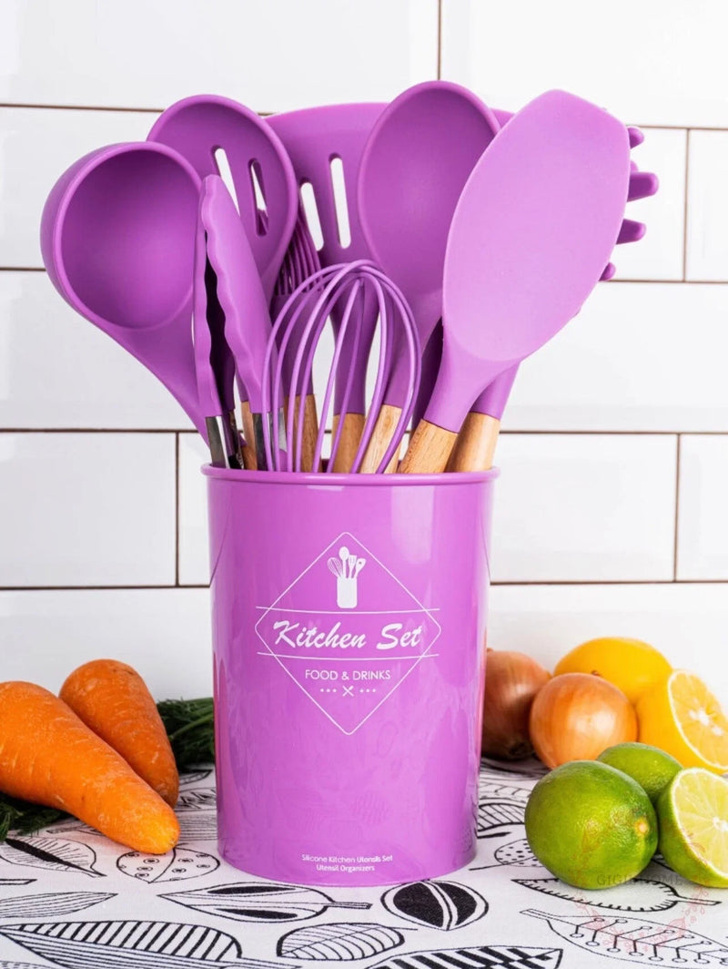 Jogo Kit com 12 Peças Utensílios De Cozinha Colheres Espátula Silicone Cabo Madeira Decoração Diversas Cores - Envio Imediato